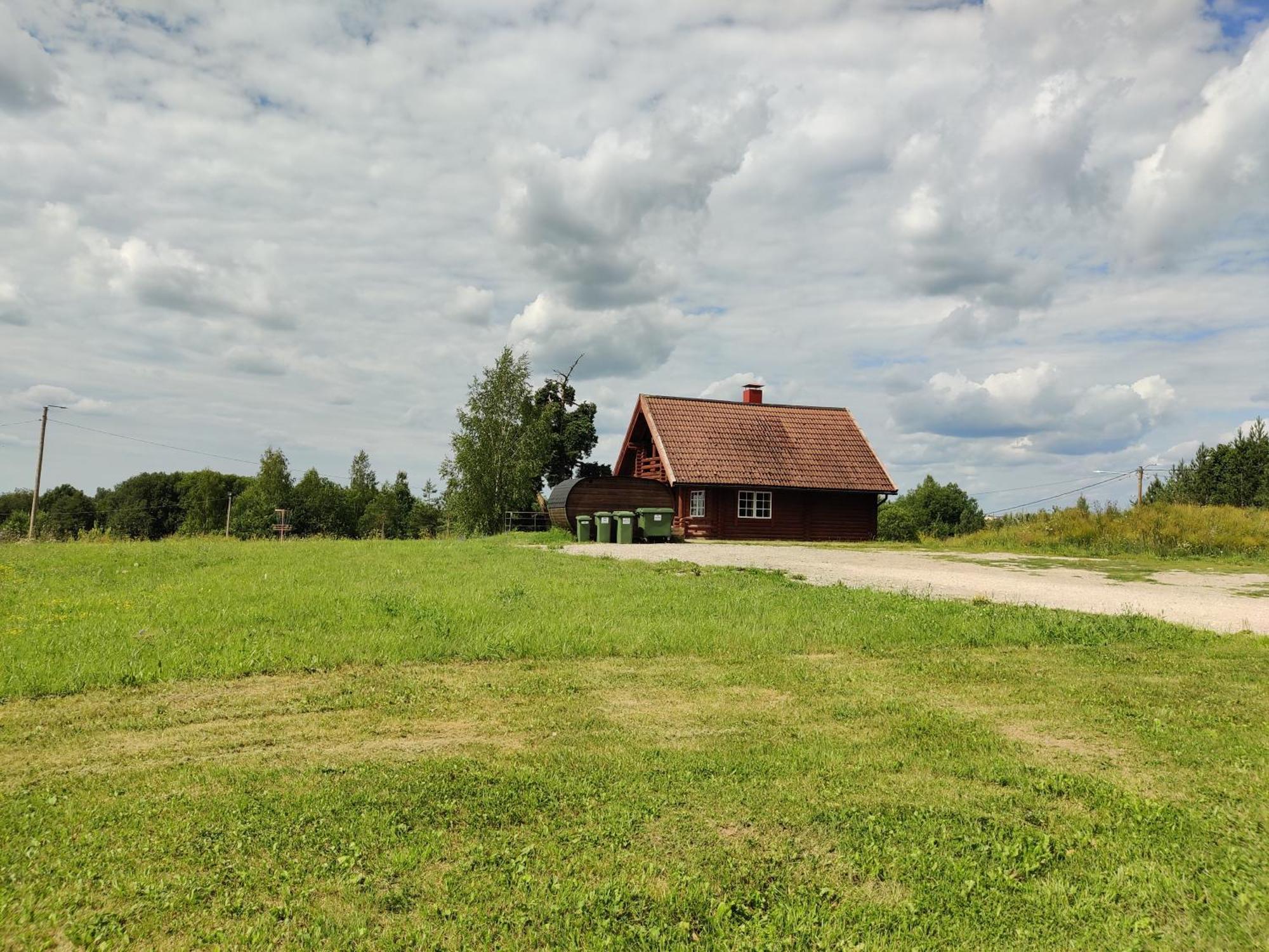 Tapa Cottage Next To Disc Golf. Exterior foto